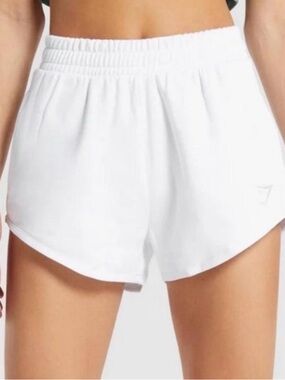 GYMSHARK /// Women’s Training Sweat Shorts - Size Large